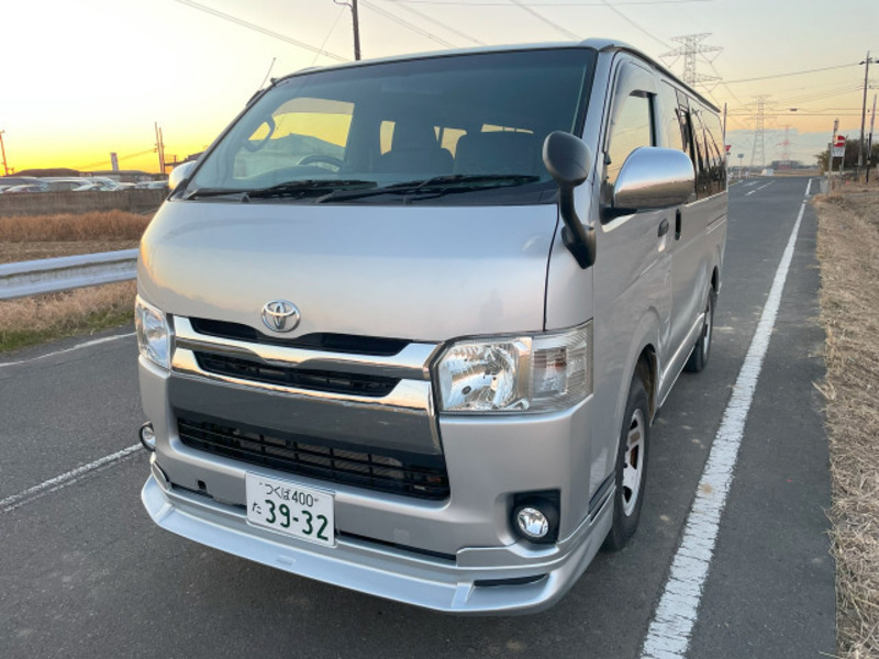 HIACE VAN-3