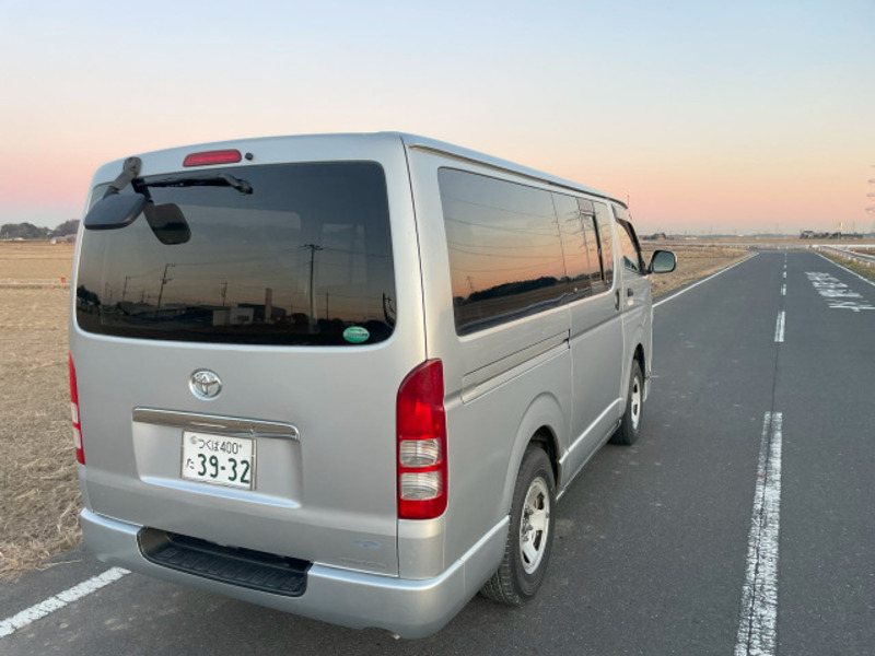 HIACE VAN-19