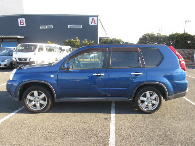 X-TRAIL-4