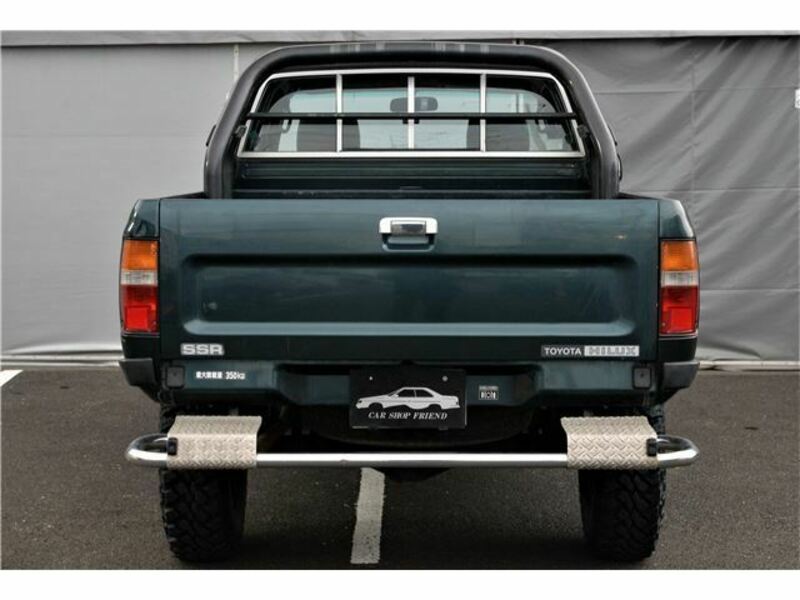 HILUX