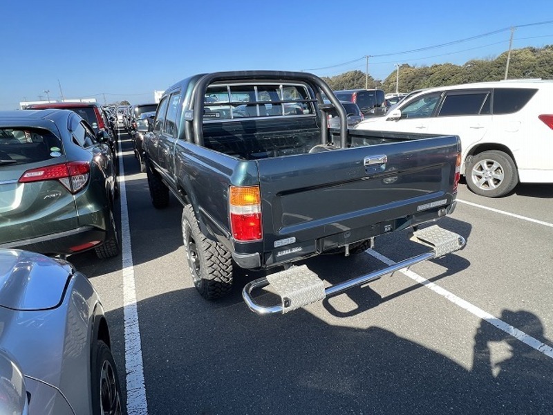 HILUX