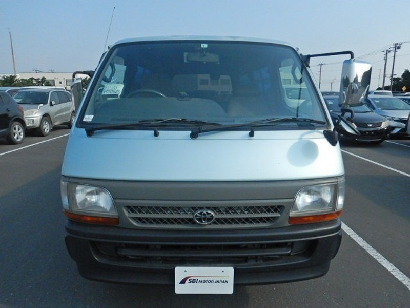 HIACE VAN-8