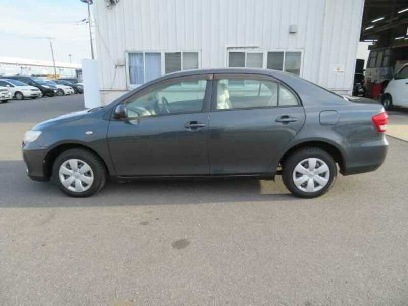 COROLLA AXIO