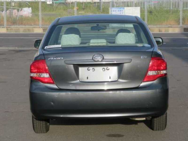 COROLLA AXIO