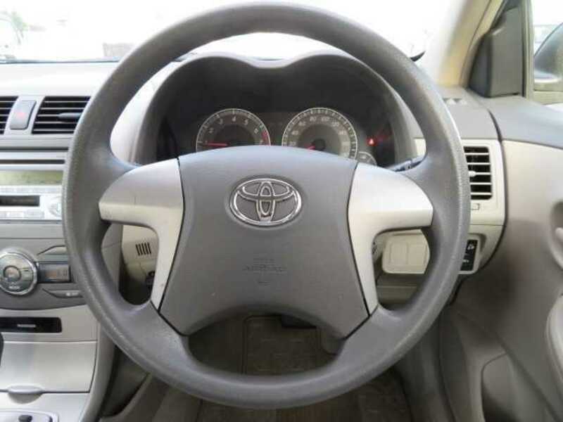 COROLLA AXIO