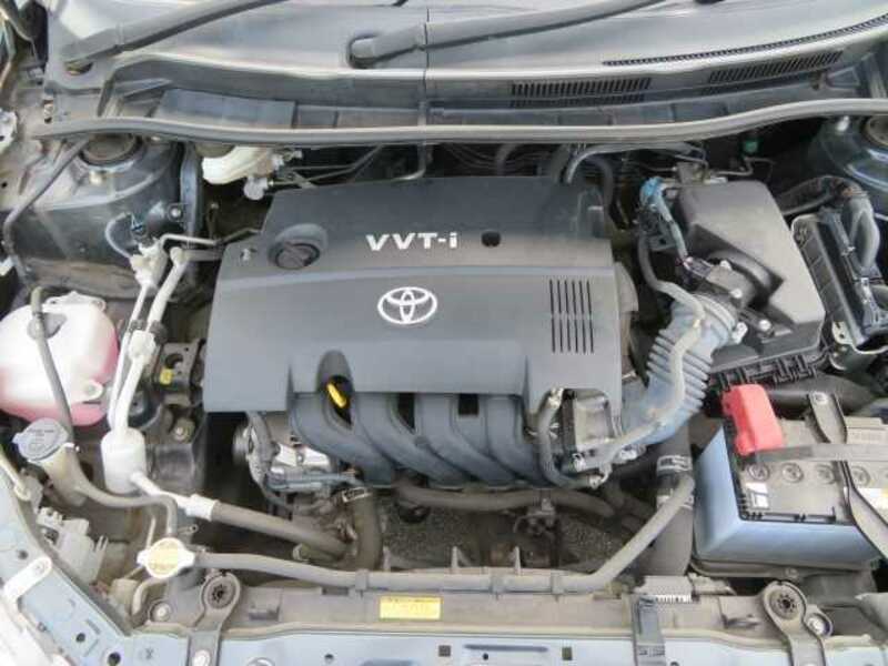 COROLLA AXIO