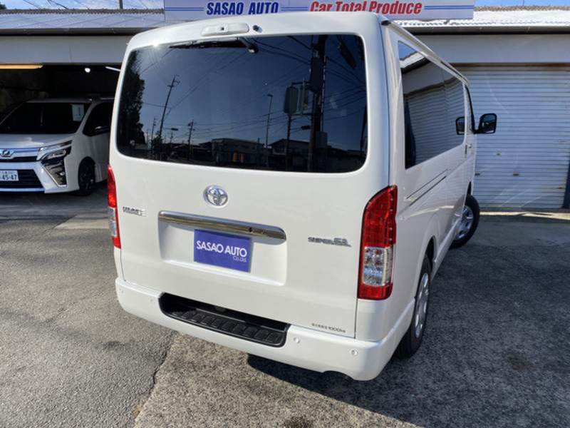 HIACE VAN