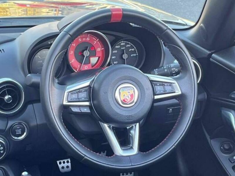 ABARTH 124 SPIDER