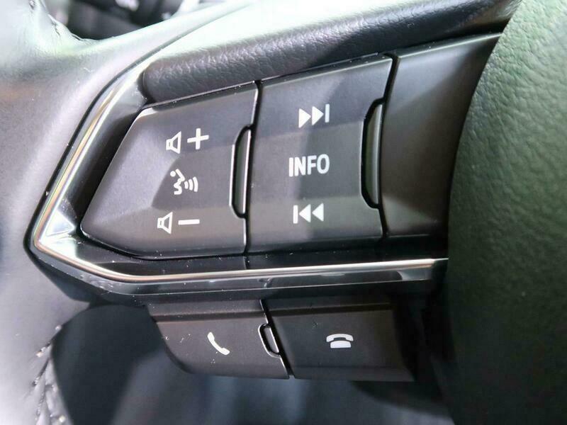 Axela Sport