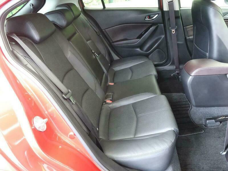 Axela Sport