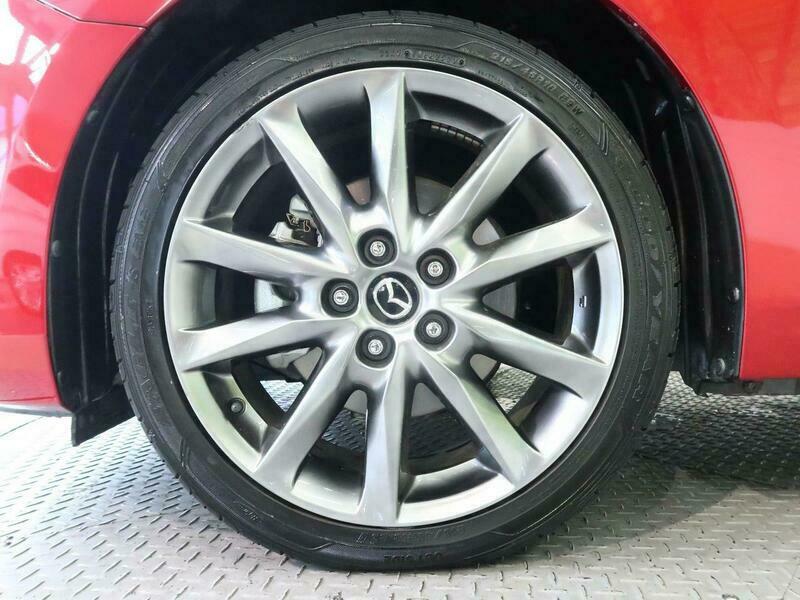 Axela Sport
