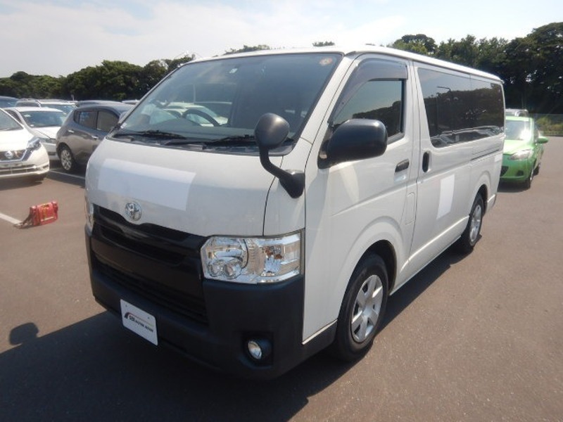 HIACE VAN-0