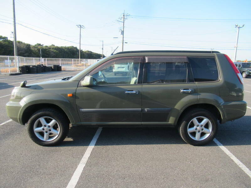 X-TRAIL
