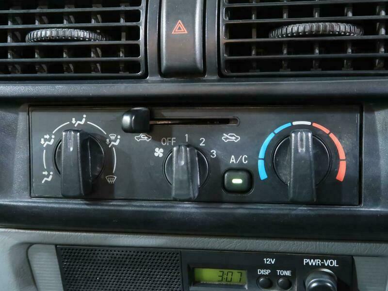 CLIPPER TRUCK