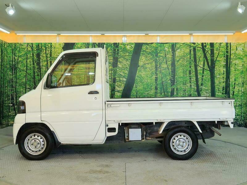 CLIPPER TRUCK