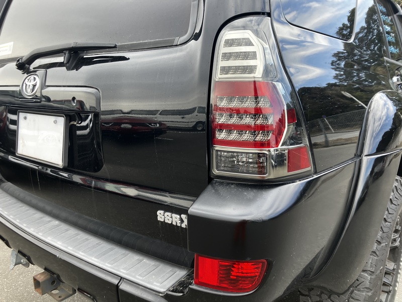 HILUX SURF