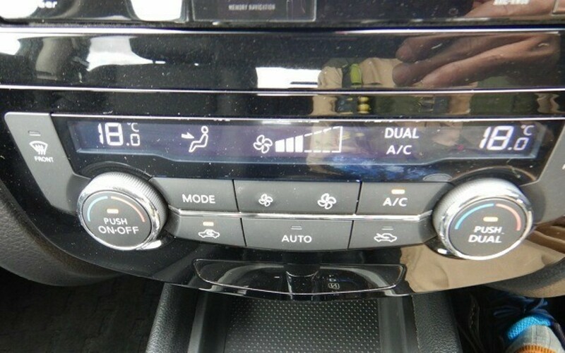 X-TRAIL HYBRID