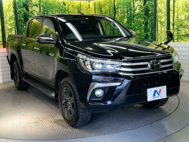 HILUX-2