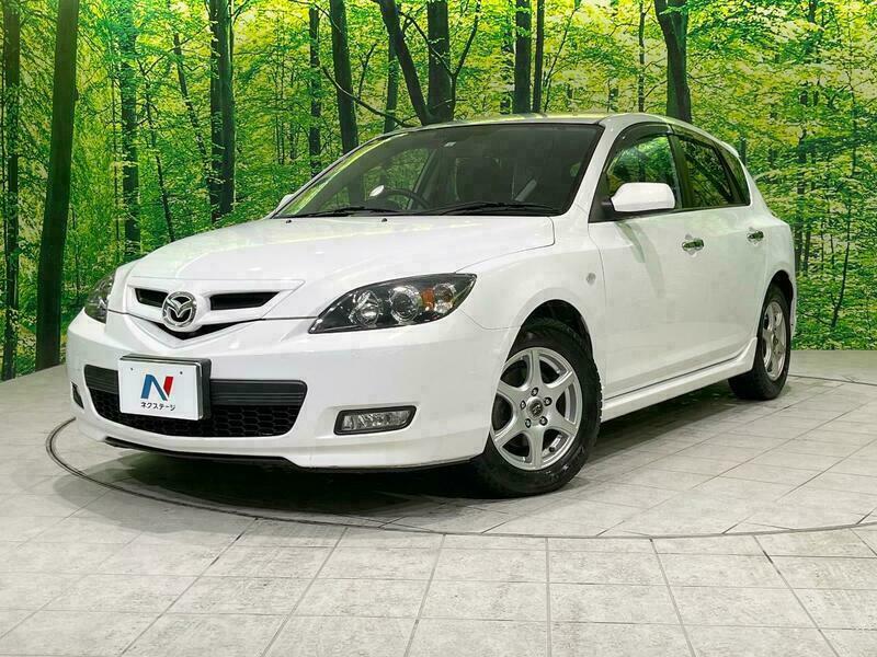 Axela Sport-0