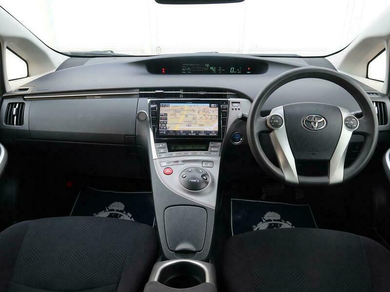 PRIUS-50