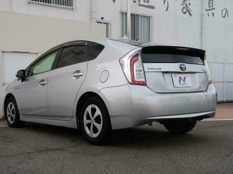 PRIUS-1