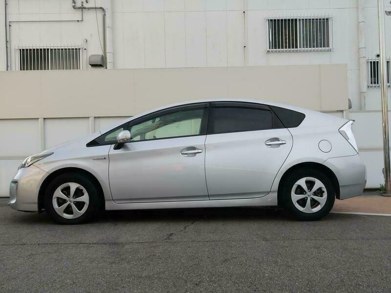 PRIUS-32