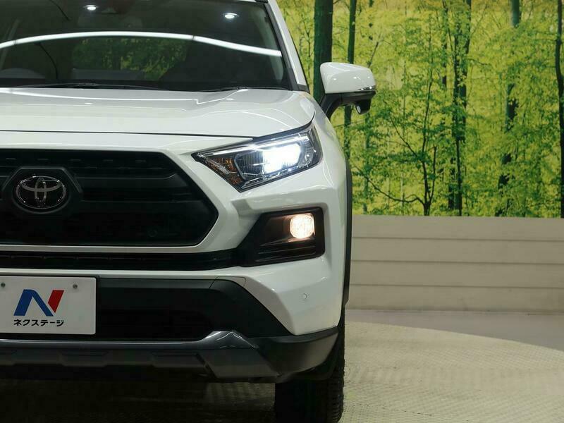 RAV4