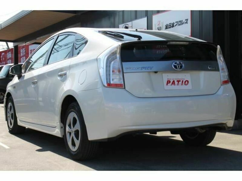 PRIUS PHV-8