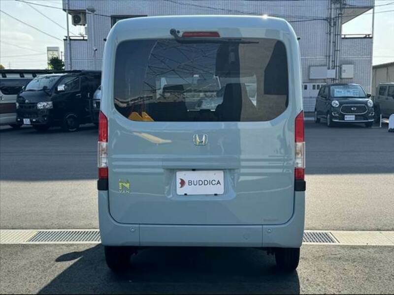 N-VAN