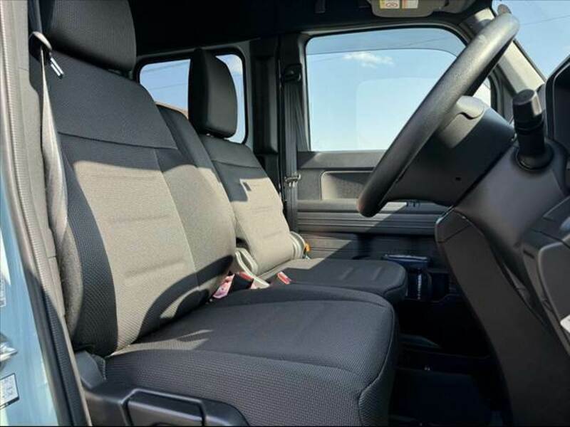 N-VAN
