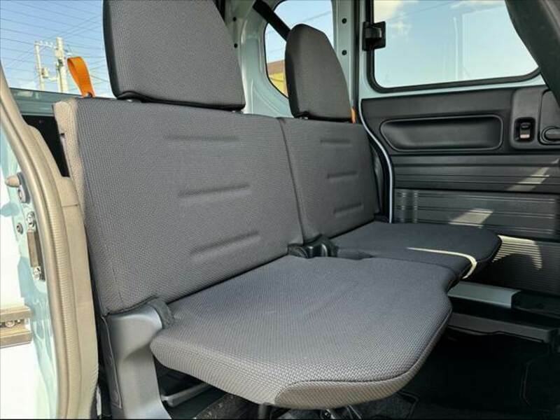 N-VAN