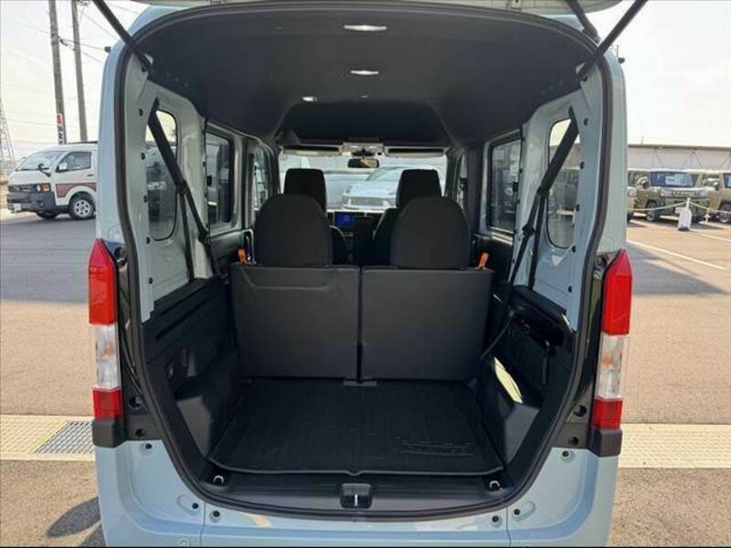 N-VAN