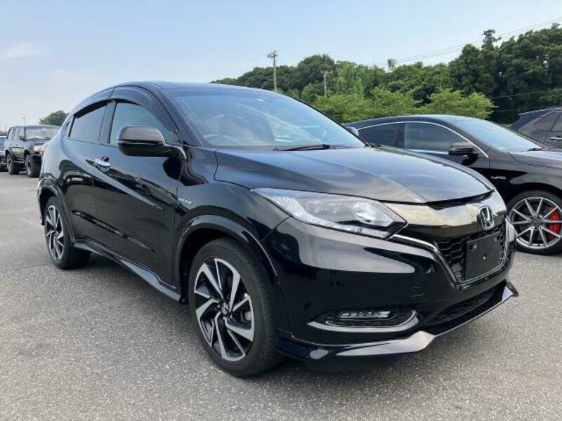 Honda vezel ru3