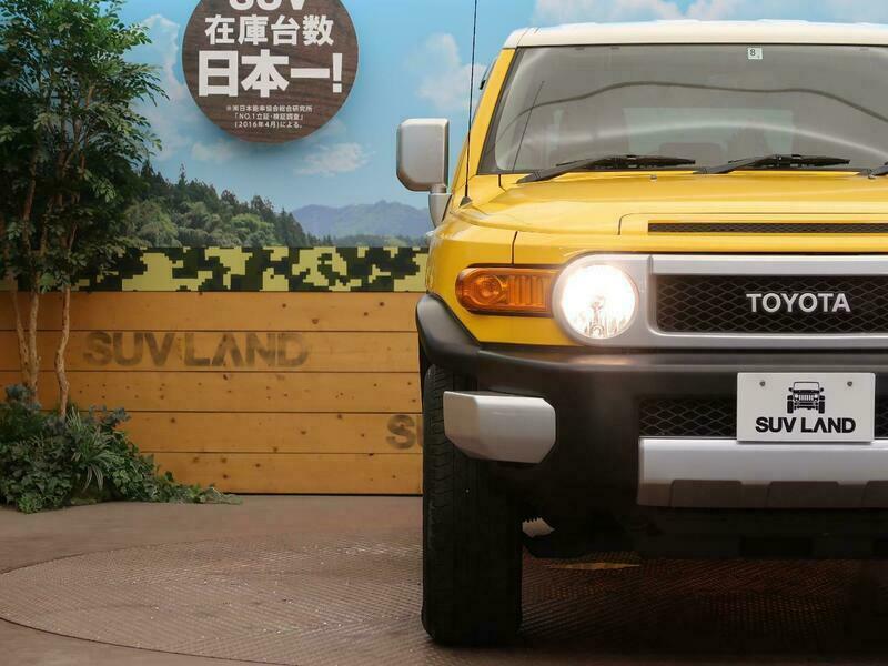Used 14 Toyota Fj Cruiser Gsj15w Sbi Motor Japan