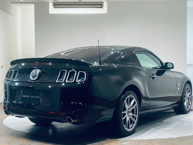 MUSTANG