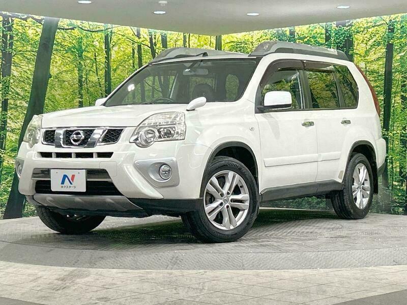 NISSAN　X-TRAIL