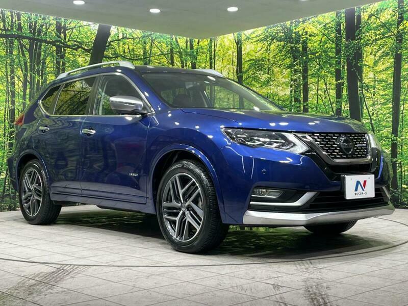 X-TRAIL