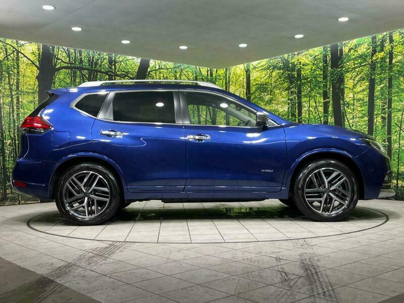 X-TRAIL