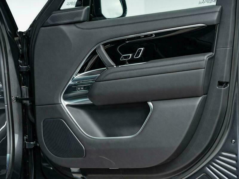 RANGE ROVER