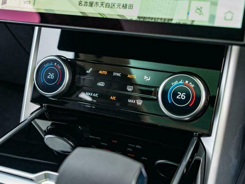 RANGE ROVER