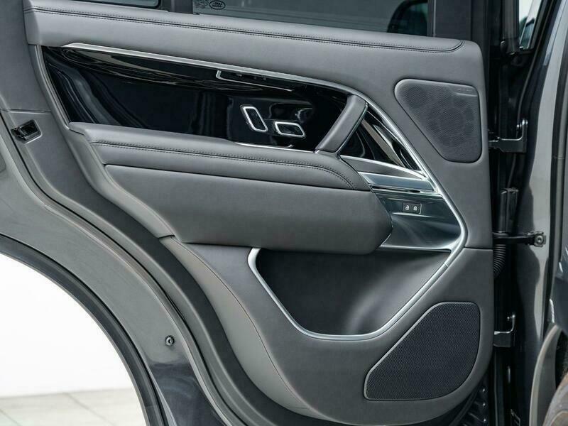 RANGE ROVER