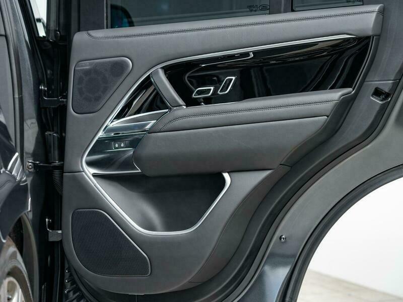 RANGE ROVER