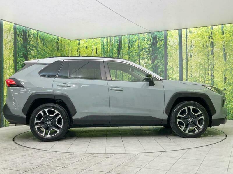 RAV4
