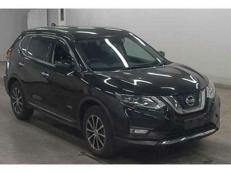 Nissan x trail hnt32