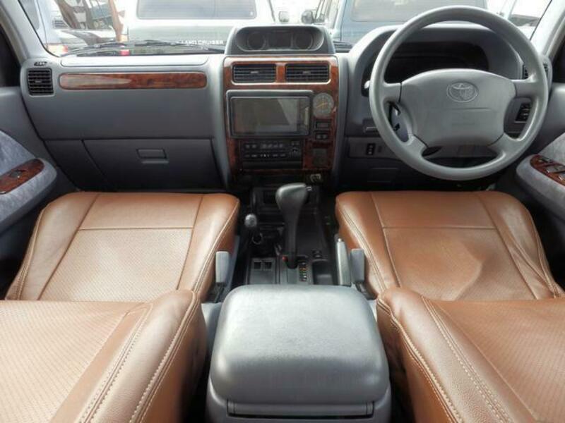 LAND CRUISER PRADO
