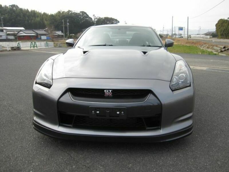 GT-R-3