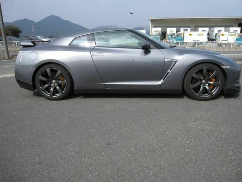 GT-R-7