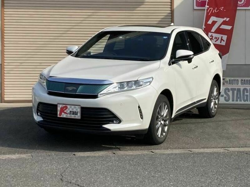 TOYOTA　HARRIER