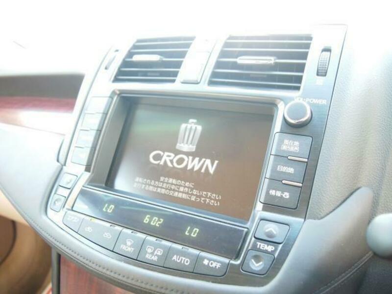 CROWN-4