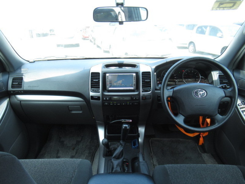 LAND CRUISER PRADO